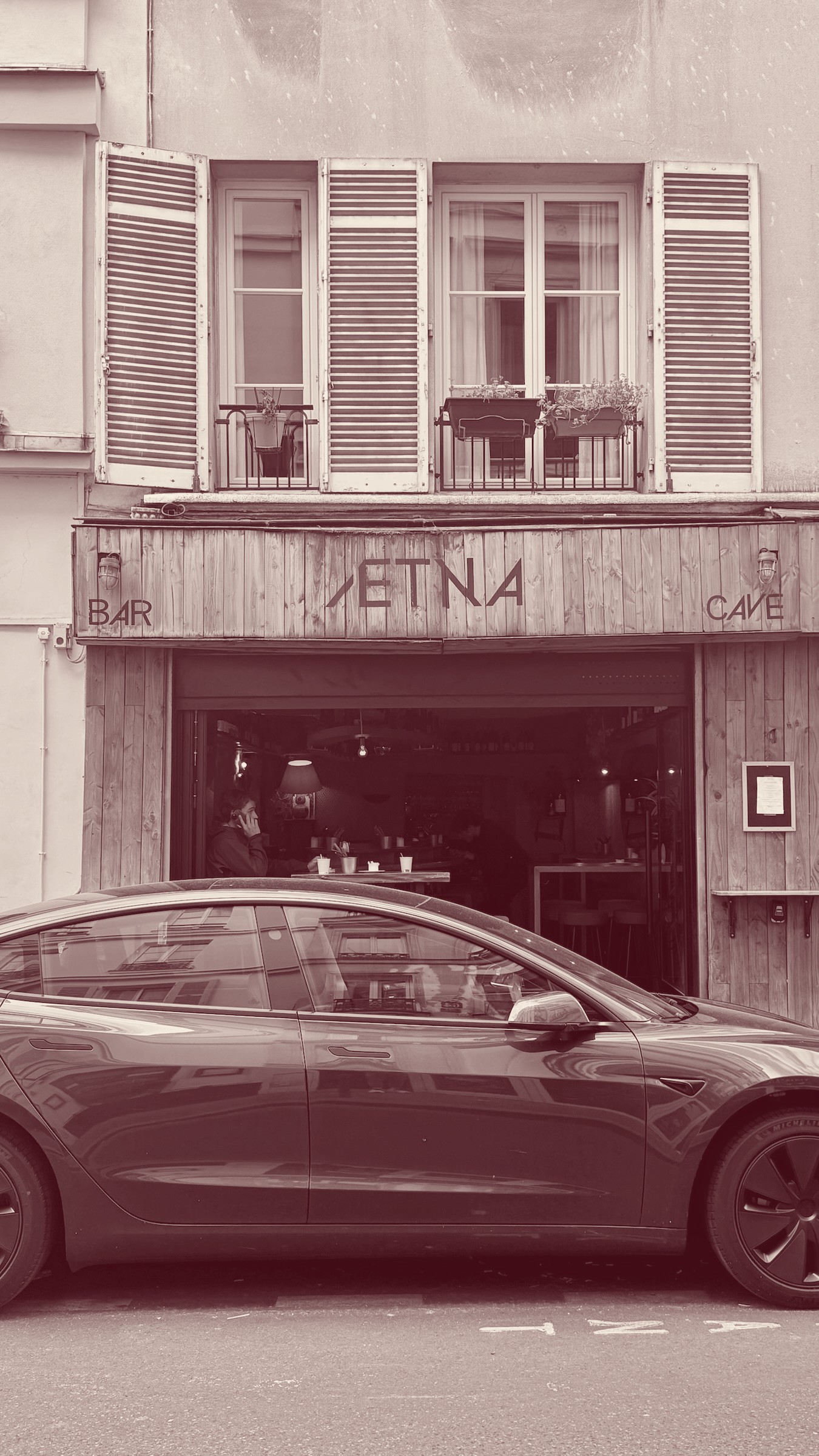 Wine Bar Hunting in Paris